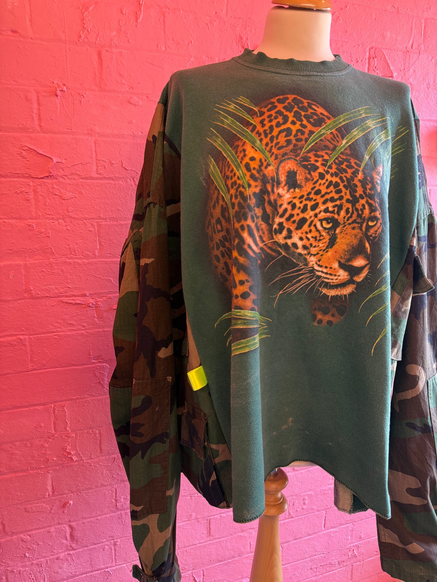 Lazy leopard work & play
