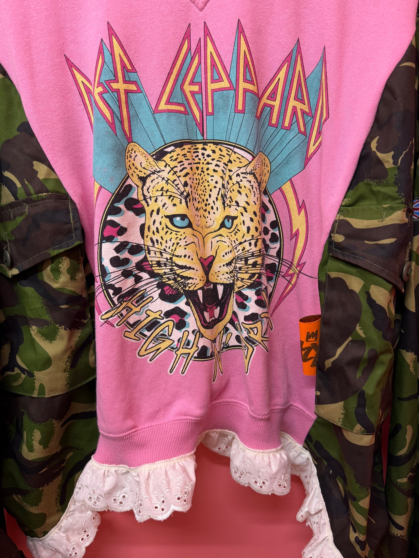 Pink def leopard