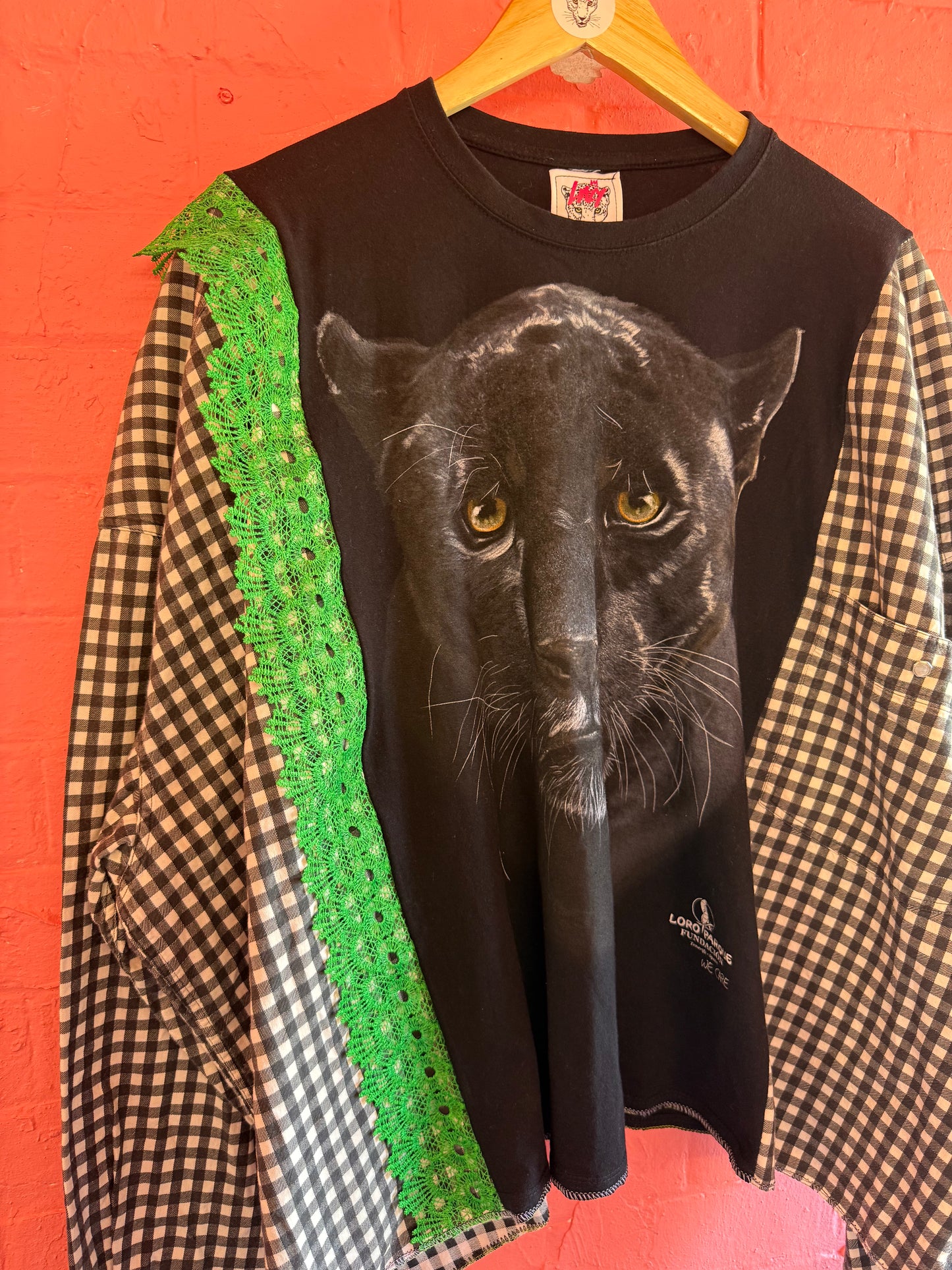 Lazy panther top