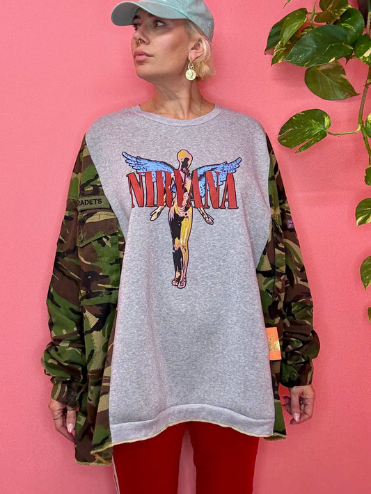 Nirvana lazy top